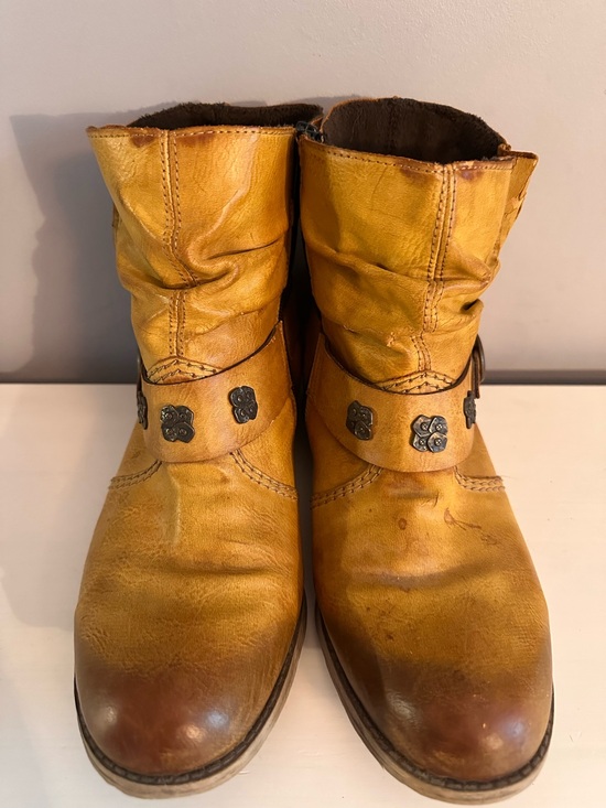 Rieker Shoes - Rieker - Cayenne Leather Boots, Distressed Finish, Cognac Mustard, Size 8.5